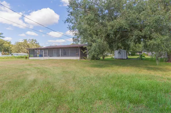 11228 MARLBOROUGH DR, Seffner, FL 33584