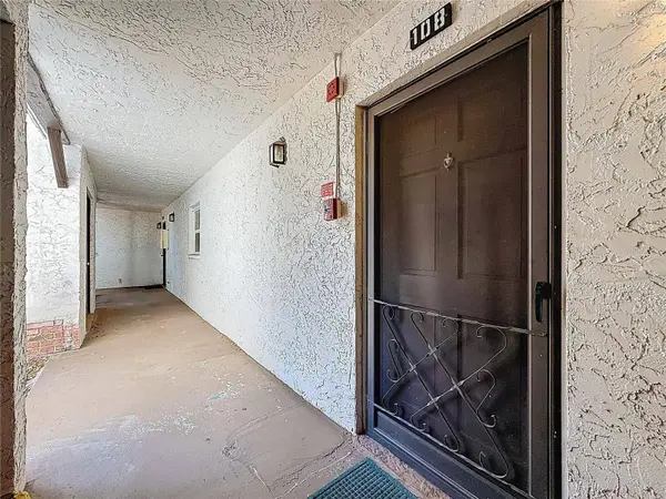 360 N BAYSHORE BLVD #108, Clearwater, FL 33759