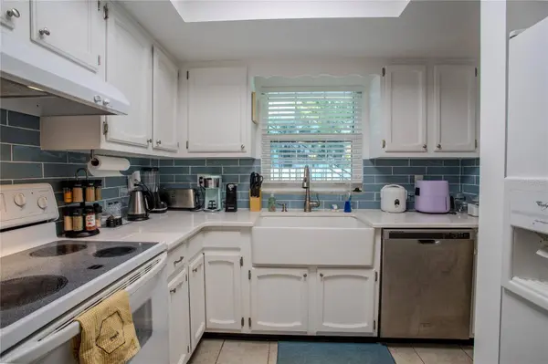 110 N TREMAIN ST #110, Mount Dora, FL 32757