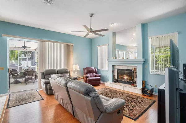 3817 REDWOOD DR, Land O Lakes, FL 34639