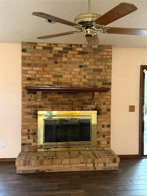 1891 MARYSVILLE DR, Deltona, FL 32725