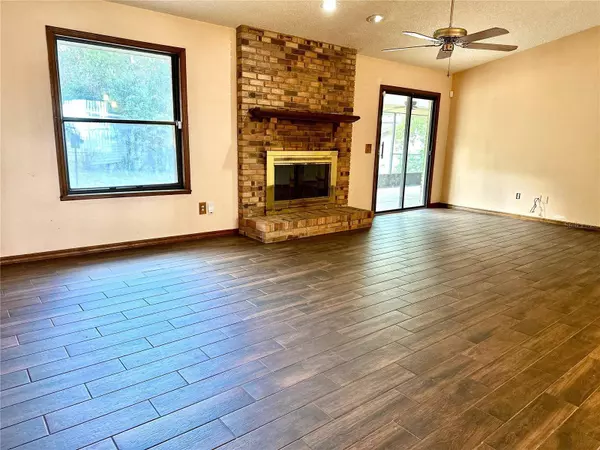 1891 MARYSVILLE DR, Deltona, FL 32725