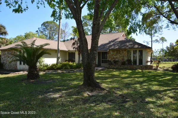 1045 Pine Island RD, Merritt Island, FL 32953