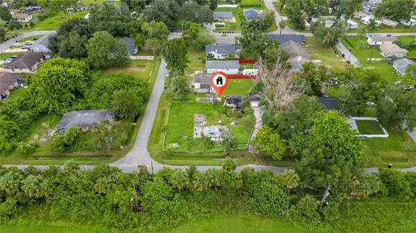 2521 WINSTON AVENUE, Orlando, FL 32810