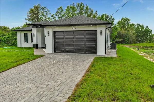438 S Rathburn ST, Lehigh Acres, FL 33974