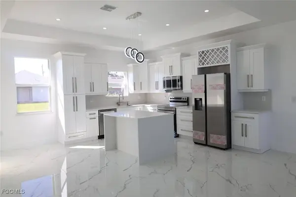 3807 3RD ST SW, Lehigh Acres, FL 33976