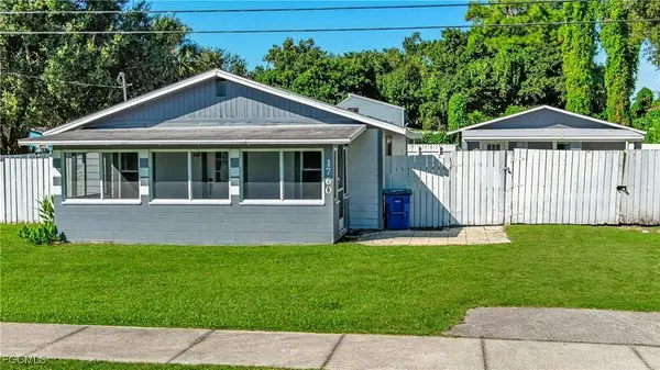 1762 Woodward AVE, North Fort Myers, FL 33903