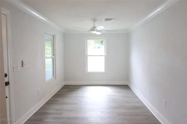 1762 Woodward AVE, North Fort Myers, FL 33903
