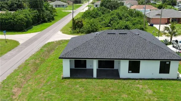 2800 33RD ST SW, Lehigh Acres, FL 33976