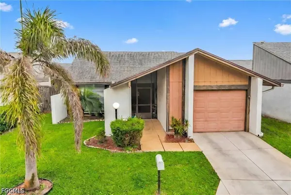 18450 Orangecrest CT, Lehigh Acres, FL 33936