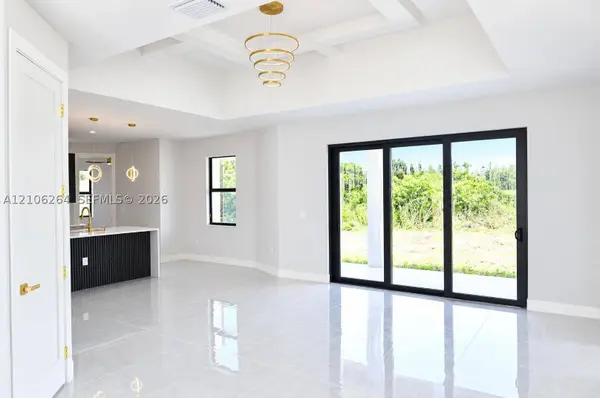 1139 Ebert St E, Lehigh Acres, FL 33974