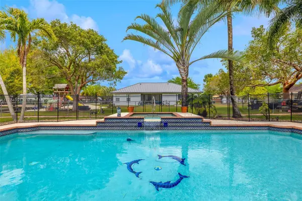 20317 SW 324th St, Homestead, FL 33030