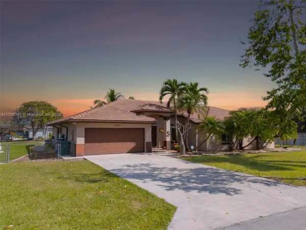 20317 SW 324th St, Homestead, FL 33030