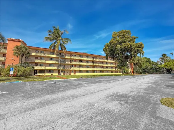 1103 NW 58th Ter #224, Sunrise, FL 33313