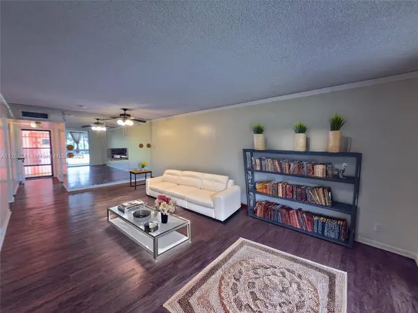1103 NW 58th Ter #224, Sunrise, FL 33313