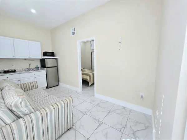 18255 SW 145th Ave #Back, Miami, FL 33177