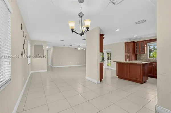28420 SW 159th Ave, Homestead, FL 33033