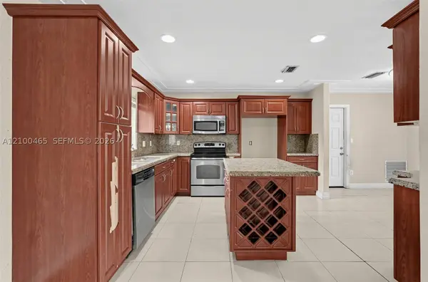 28420 SW 159th Ave, Homestead, FL 33033