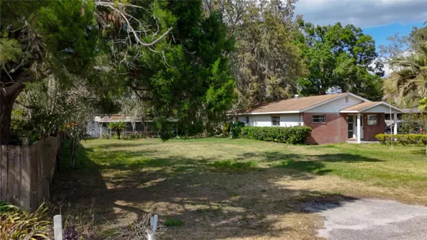38327 PALM GROVE DR, Zephyrhills, FL 33542