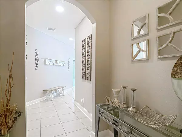 18339 FISH LOOP, Land O Lakes, FL 34638