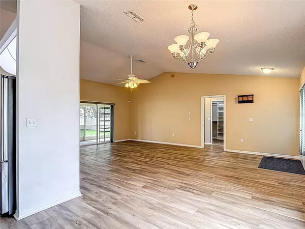 4396 LAS PALMAS AVE, Spring Hill, FL 34606