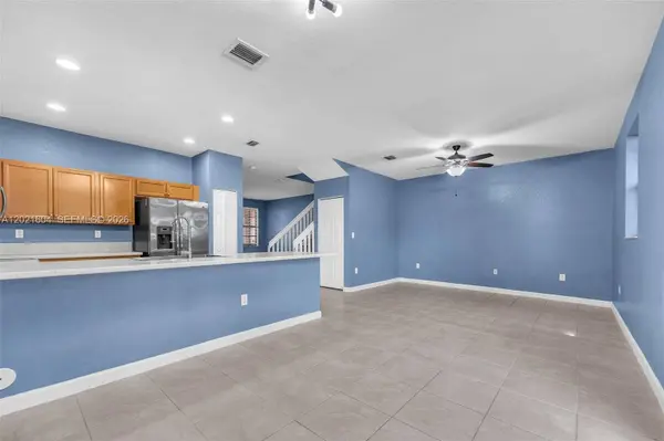 207 SE 37th Pl, Homestead, FL 33033