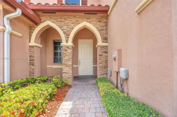 207 SE 37th Pl, Homestead, FL 33033