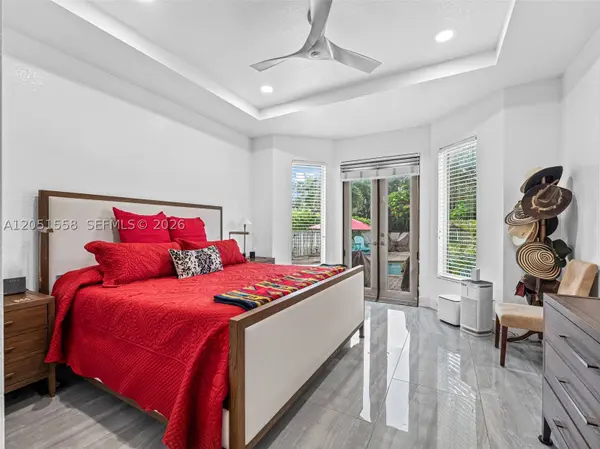 135 Catania Way, Royal Palm Beach, FL 33411
