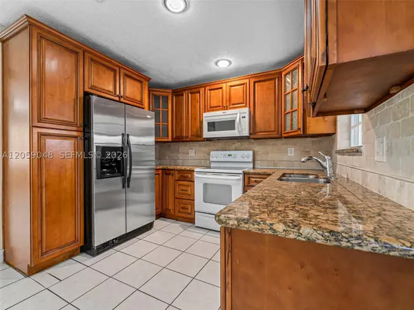 1378 Osprey Ct, Homestead, FL 33035