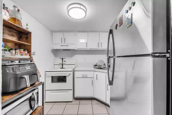 Miami, FL 33126-2110,801 NW 47th Ave #118W