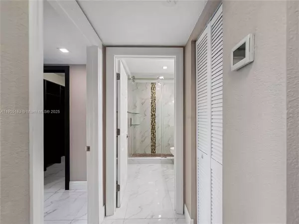 1800 NW 24th Ave #1019, Miami, FL 33125