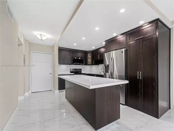 1800 NW 24th Ave #1019, Miami, FL 33125