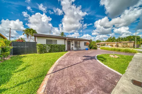 10850 SW 61st St, Miami, FL 33173