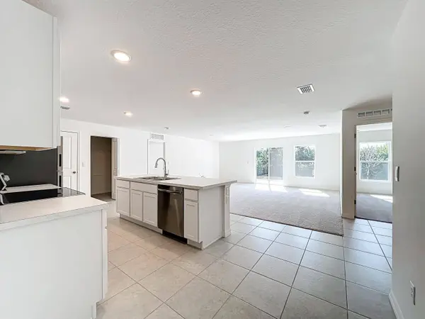 1390 Schumann DR, Sebastian, FL 32958