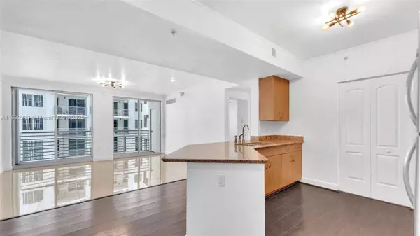 1830 Radius Dr #405, Hollywood, FL 33020