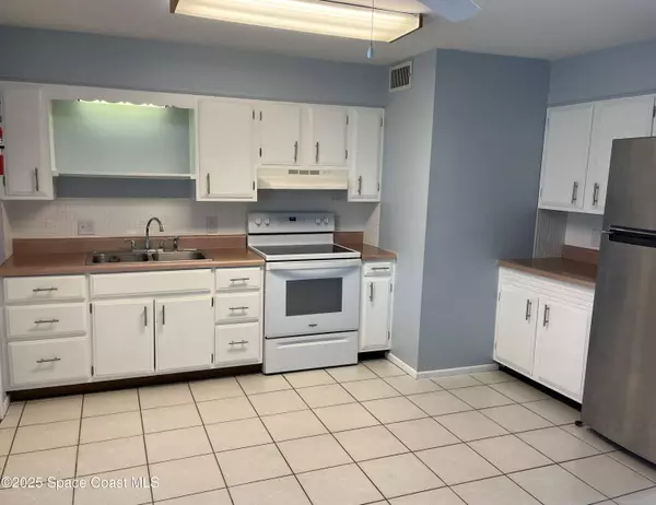 331 S Brevard Ave AVE #B, Cocoa Beach, FL 32931