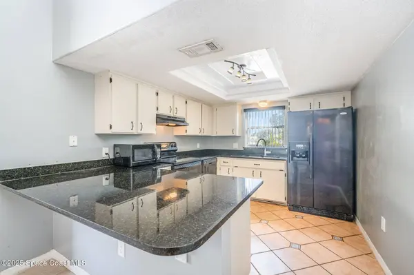 4006 Dewberry CIR, Melbourne, FL 32901