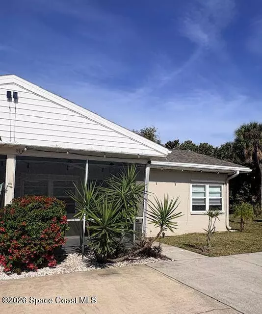 325 S Brevard Ave AVE #E, Cocoa Beach, FL 32931