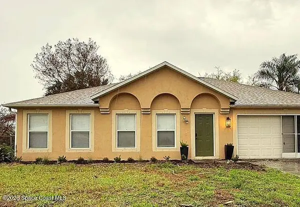 1378 Havre Street Nw, Palm Bay, FL 32907