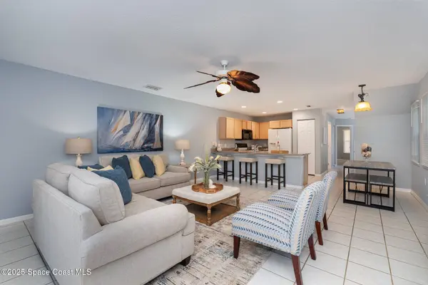 814 Mimosa PL, Indian Harbour Beach, FL 32937