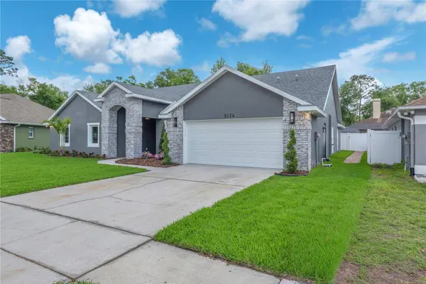 3834 COLD CREEK DR, Valrico, FL 33596