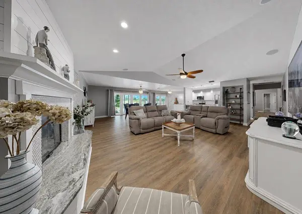 2517 MASON OAKS DR, Valrico, FL 33596