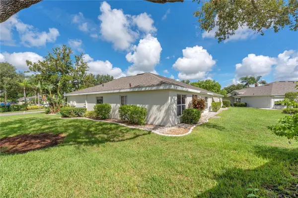 768 MASTERPIECE DR, Sun City Center, FL 33573