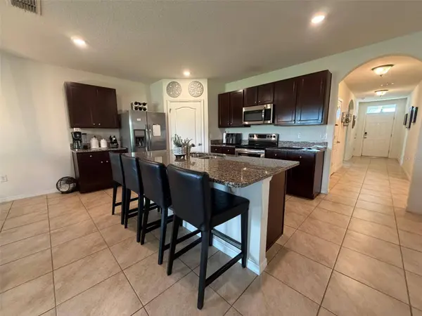 5606 WESTERN SUN DR, St Cloud, FL 34771