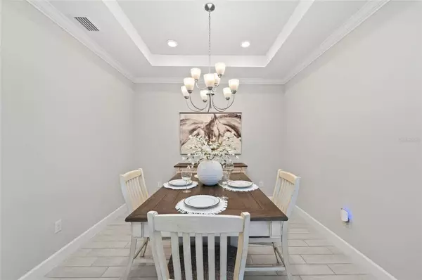 15707 SACILE LN, Bradenton, FL 34211