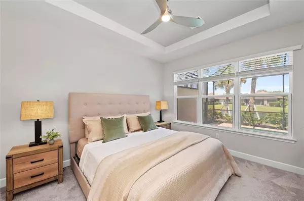 15707 SACILE LN, Bradenton, FL 34211