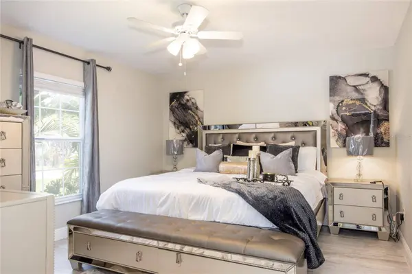 811 HOFFMAN BLVD, Tampa, FL 33612