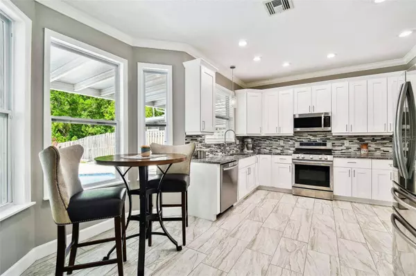 12525 SPARKLEBERRY RD, Tampa, FL 33626