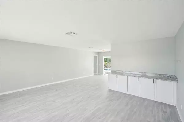 5208 SW 3RD AVE, Cape Coral, FL 33914