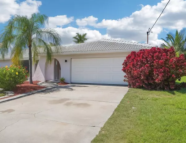 5208 SW 3RD AVE, Cape Coral, FL 33914